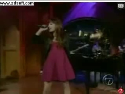 Demi Lovato-This is me(Live) with lyrics 17654
