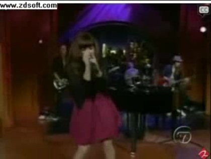 Demi Lovato-This is me(Live) with lyrics 18077 - Demilush - This is me - Live with Regis and Kelly Part o37