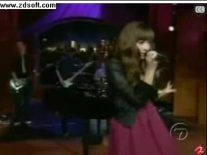 Demi Lovato-This is me(Live) with lyrics 18606 Demi Lovato-This is me(Live) with lyrics 18606