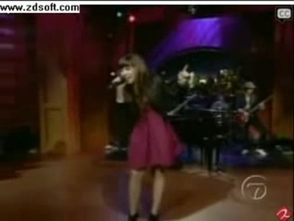 Demi Lovato-This is me(Live) with lyrics 19569 - Demilush - This is me - Live with Regis and Kelly Part o39
