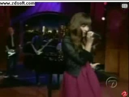 Demi Lovato-This is me(Live) with lyrics 18642
