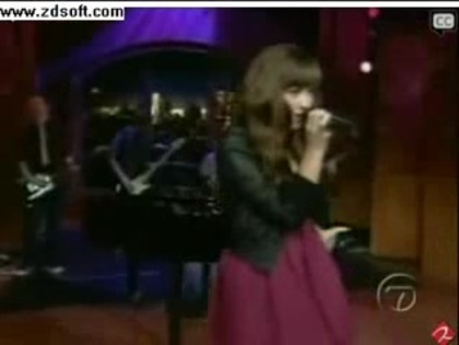 Demi Lovato-This is me(Live) with lyrics 18661