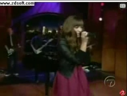 Demi Lovato-This is me(Live) with lyrics 18691 Demi Lovato-This is me(Live) with lyrics 18691