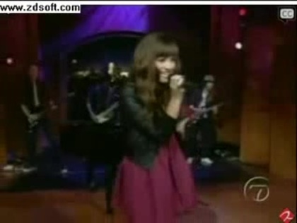 Demi Lovato-This is me(Live) with lyrics 18784