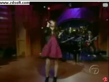 Demi Lovato-This is me(Live) with lyrics 19795 Demi Lovato-This is me(Live) with lyrics 19795