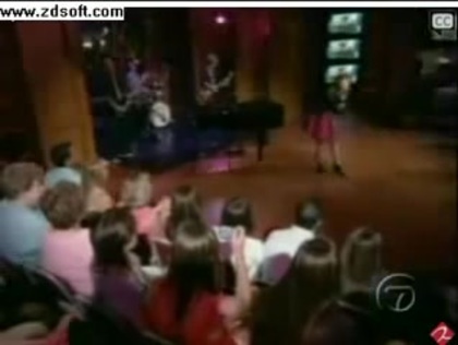 Demi Lovato-This is me(Live) with lyrics 20018 - Demilush - This is me - Live with Regis and Kelly Part o40