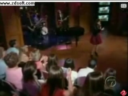 Demi Lovato-This is me(Live) with lyrics 20324
