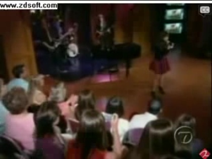Demi Lovato-This is me(Live) with lyrics 20397