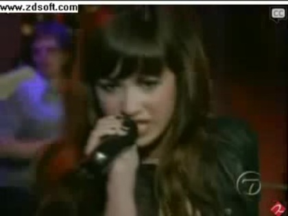 Demi Lovato-This is me(Live) with lyrics 20427