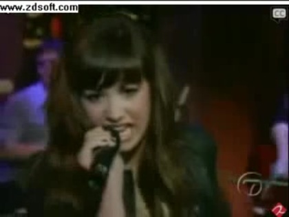 Demi Lovato-This is me(Live) with lyrics 20504