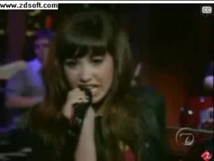 Demi Lovato-This is me(Live) with lyrics 20535