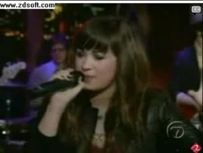 Demi Lovato-This is me(Live) with lyrics 21154