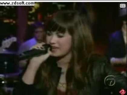 Demi Lovato-This is me(Live) with lyrics 21174