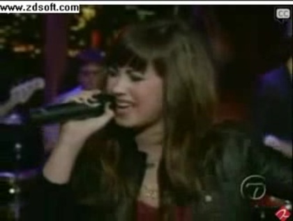 Demi Lovato-This is me(Live) with lyrics 21255