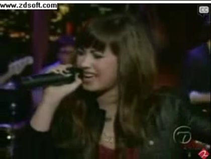 Demi Lovato-This is me(Live) with lyrics 21274
