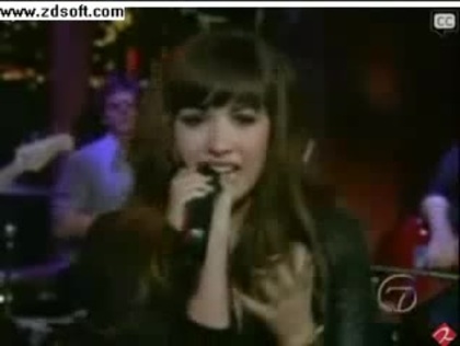 Demi Lovato-This is me(Live) with lyrics 20910
