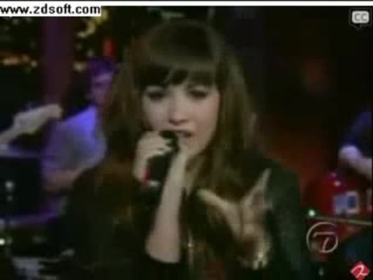 Demi Lovato-This is me(Live) with lyrics 20936 - Demilush - This is me - Live with Regis and Kelly Part o41
