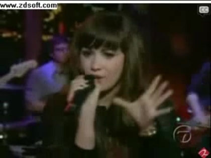 Demi Lovato-This is me(Live) with lyrics 20955 - Demilush - This is me - Live with Regis and Kelly Part o41