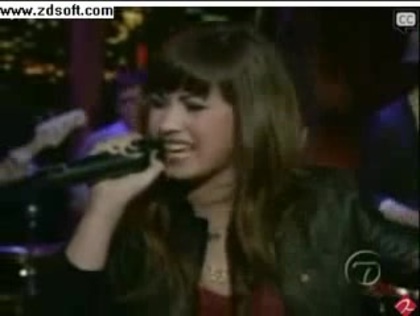 Demi Lovato-This is me(Live) with lyrics 21336