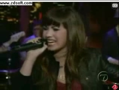 Demi Lovato-This is me(Live) with lyrics 21348