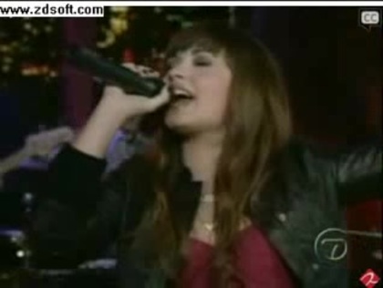 Demi Lovato-This is me(Live) with lyrics 22171 - Demilush - This is me - Live with Regis and Kelly Part o44