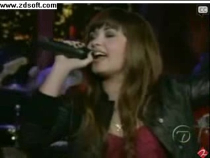 Demi Lovato-This is me(Live) with lyrics 21981 - Demilush - This is me - Live with Regis and Kelly Part o43