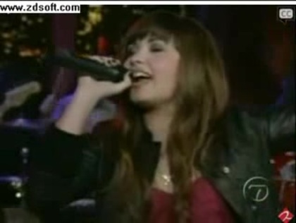 Demi Lovato-This is me(Live) with lyrics 21988 - Demilush - This is me - Live with Regis and Kelly Part o43