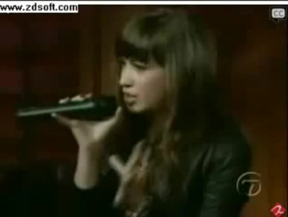 Demi Lovato-This is me(Live) with lyrics 23660