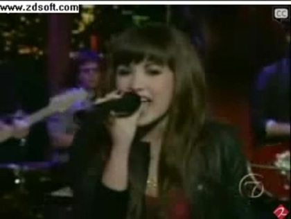 Demi Lovato-This is me(Live) with lyrics 23283 - Demilush - This is me - Live with Regis and Kelly Part o46