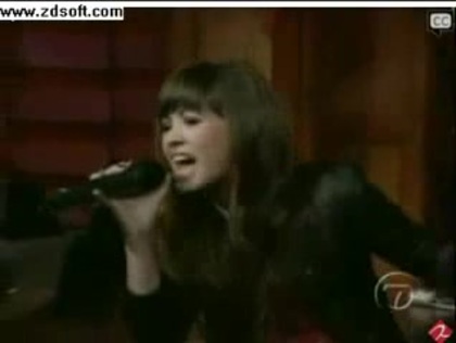Demi Lovato-This is me(Live) with lyrics 24001 - Demilush - This is me - Live with Regis and Kelly Part o48