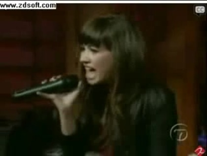 Demi Lovato-This is me(Live) with lyrics 23773