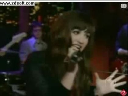 Demi Lovato-This is me(Live) with lyrics 23378