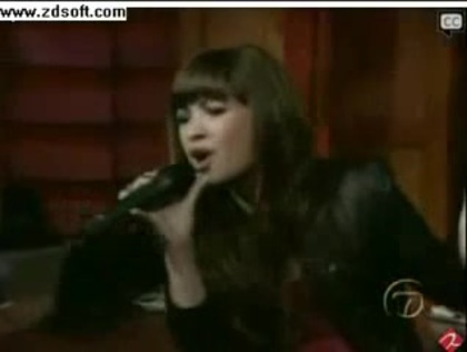Demi Lovato-This is me(Live) with lyrics 24102 - Demilush - This is me - Live with Regis and Kelly Part o48