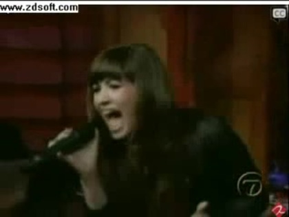 Demi Lovato-This is me(Live) with lyrics 23909