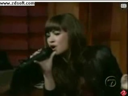 Demi Lovato-This is me(Live) with lyrics 24229