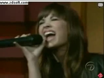 Demi Lovato-This is me(Live) with lyrics 26502 - Demilush - This is me - Live with Regis and Kelly Part o53
