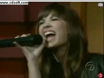 Demi Lovato-This is me(Live) with lyrics 26504 - Demilush - This is me - Live with Regis and Kelly Part o53