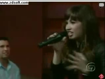 Demi Lovato-This is me(Live) with lyrics 25451