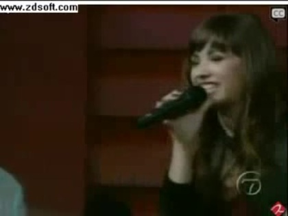 Demi Lovato-This is me(Live) with lyrics 25493 - Demilush - This is me - Live with Regis and Kelly Part o50