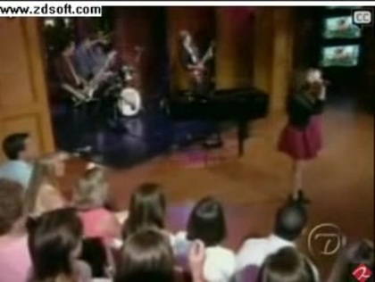 Demi Lovato-This is me(Live) with lyrics 26264