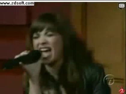 Demi Lovato-This is me(Live) with lyrics 26804 Demi Lovato-This is me(Live) with lyrics 26804