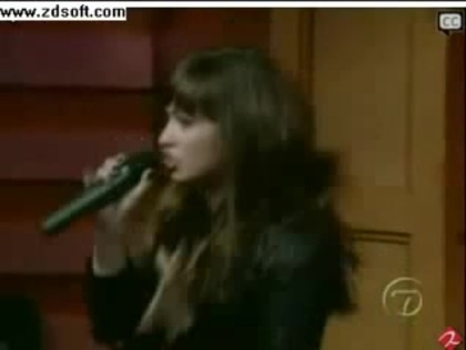 Demi Lovato-This is me(Live) with lyrics 27231