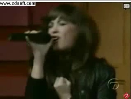 Demi Lovato-This is me(Live) with lyrics 26851 Demi Lovato-This is me(Live) with lyrics 26851