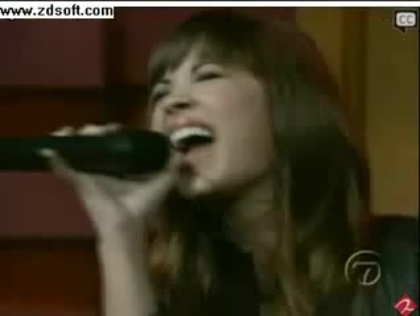 Demi Lovato-This is me(Live) with lyrics 26407 - Demilush - This is me - Live with Regis and Kelly Part o52
