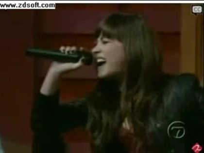 Demi Lovato-This is me(Live) with lyrics 27718