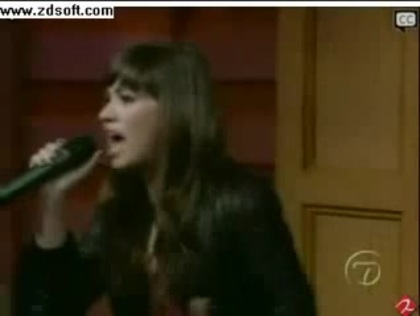 Demi Lovato-This is me(Live) with lyrics 27365