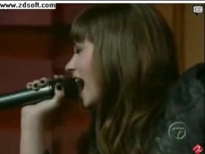 Demi Lovato-This is me(Live) with lyrics 28502 - Demilush - This is me - Live with Regis and Kelly Part o57