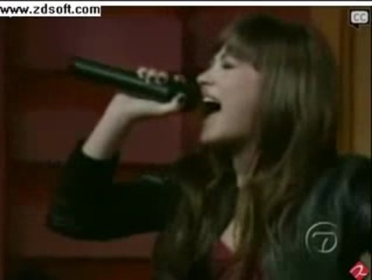 Demi Lovato-This is me(Live) with lyrics 27946 - Demilush - This is me - Live with Regis and Kelly Part o55