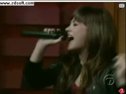 Demi Lovato-This is me(Live) with lyrics 27956