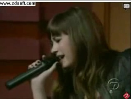 Demi Lovato-This is me(Live) with lyrics 28203